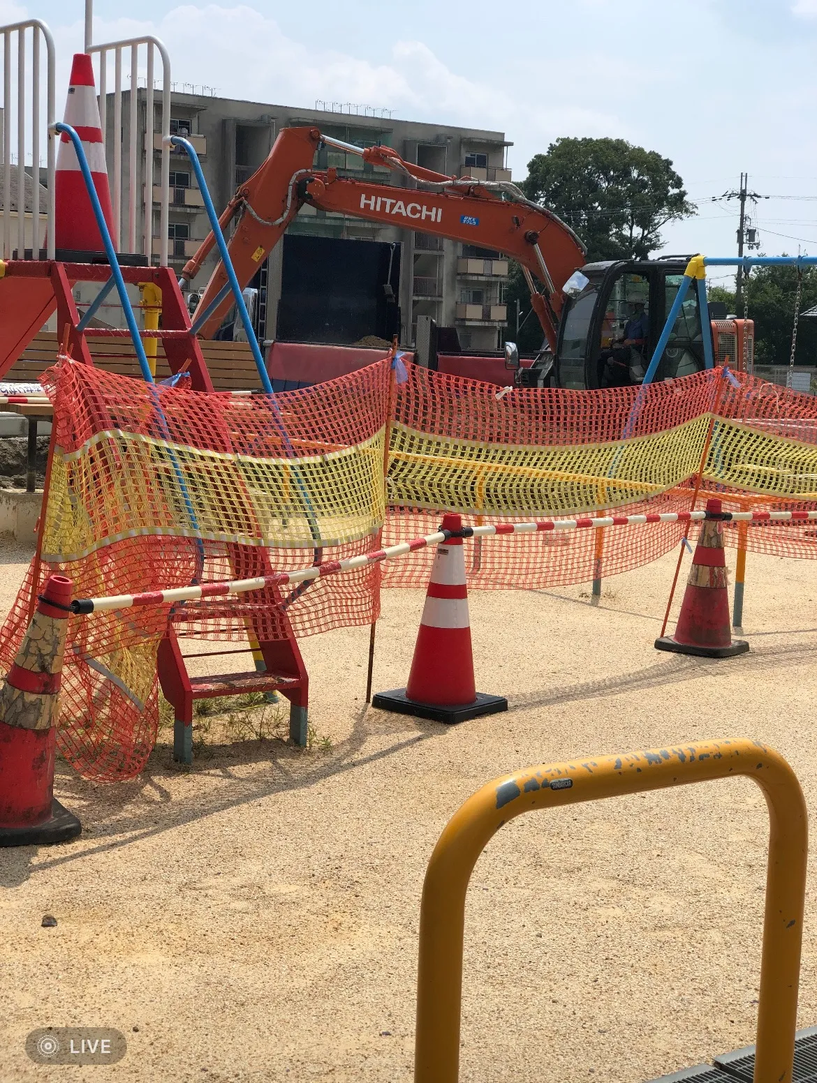 滋賀県大津市比叡辻1丁目の造成地にて工事車両の交通誘導を一緒に行なってくれる仲間を探しています
