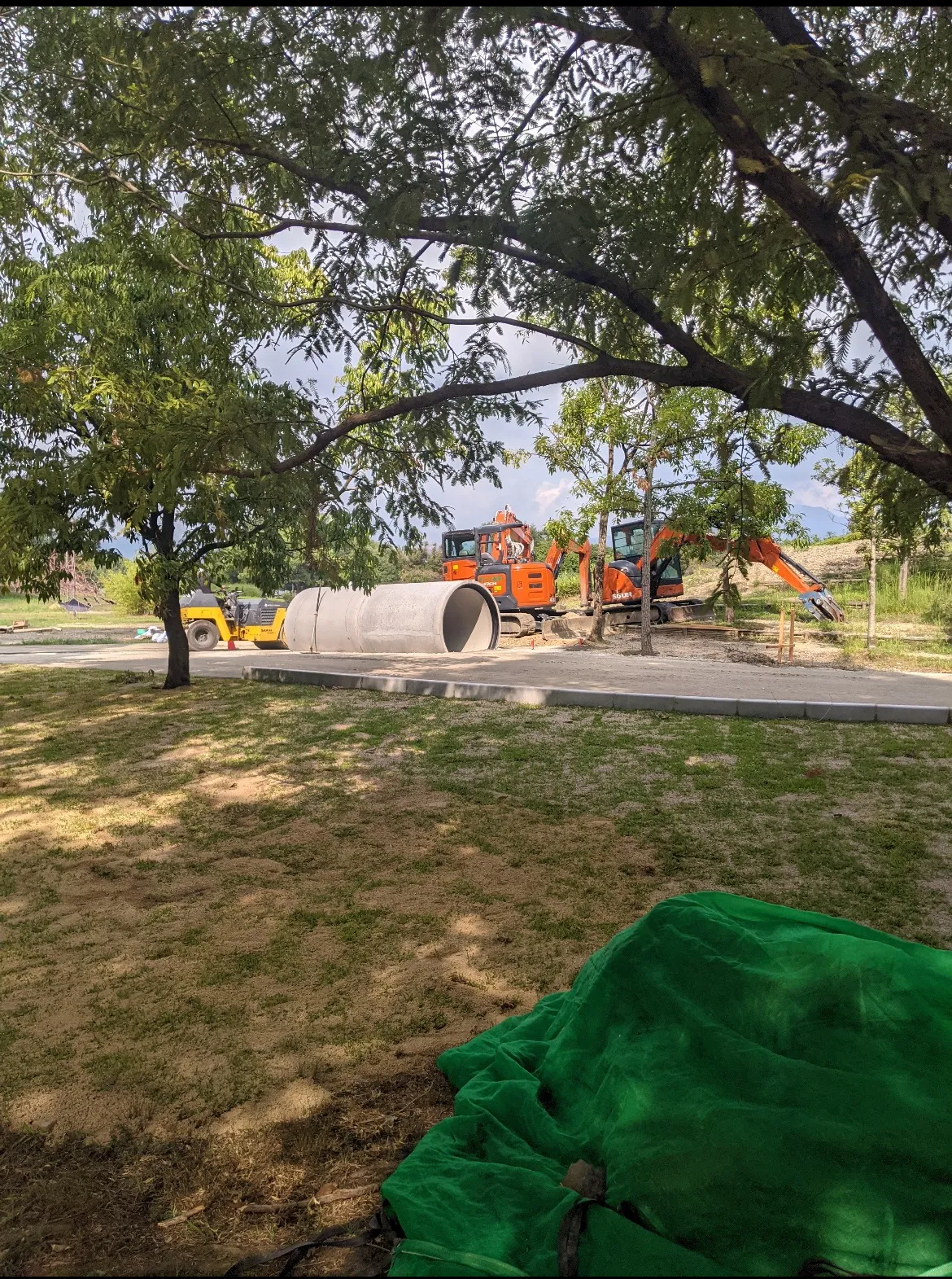 滋賀県草津市矢橋町の公園施設にて公園整備工事に伴う交通誘導スタッフを募集しています