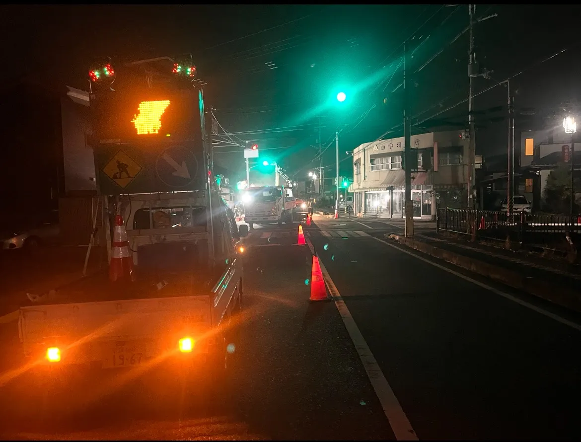 滋賀県野洲市行畑1丁目の交差点にて水道工事作業に伴う交通誘導を一緒に行なってくれる仲間を募集しています