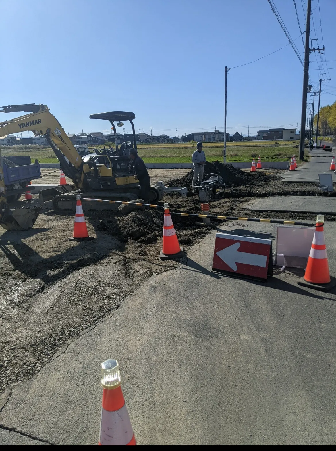 滋賀県守山市荒見町にて水道工事に伴う交通誘導スタッフを募集しています