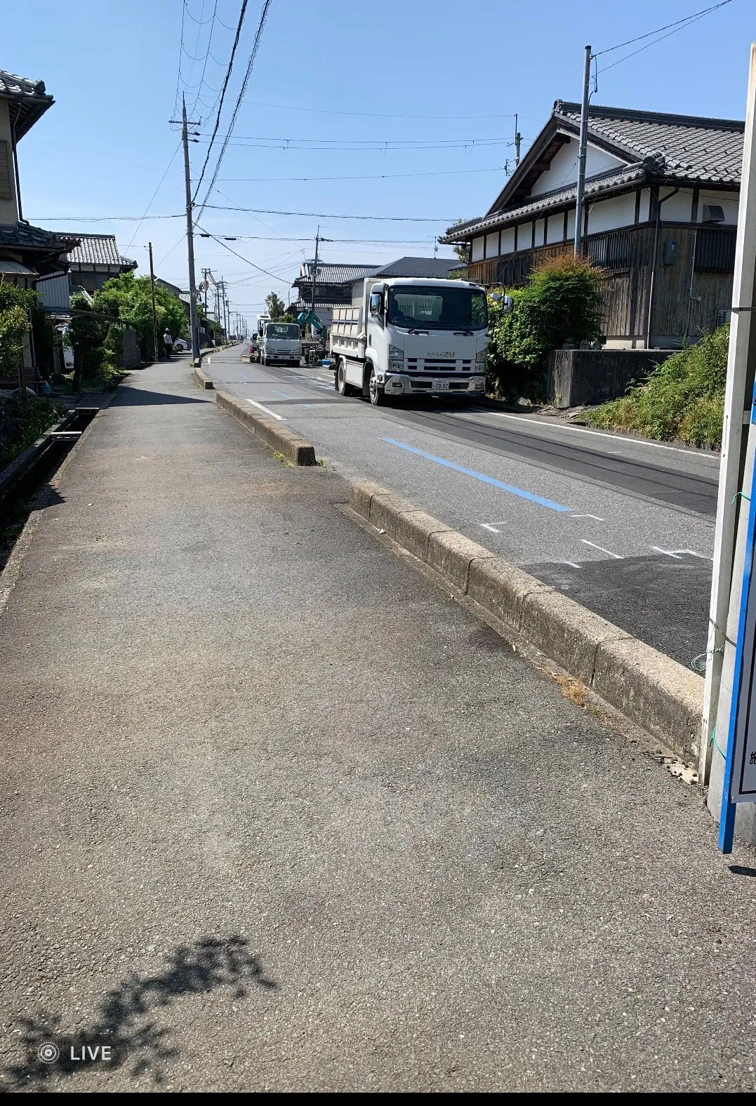 滋賀県大津市和爾中にて水道工事に伴い工事現場付近一帯を交通誘導していただけるスタッフを募集しています