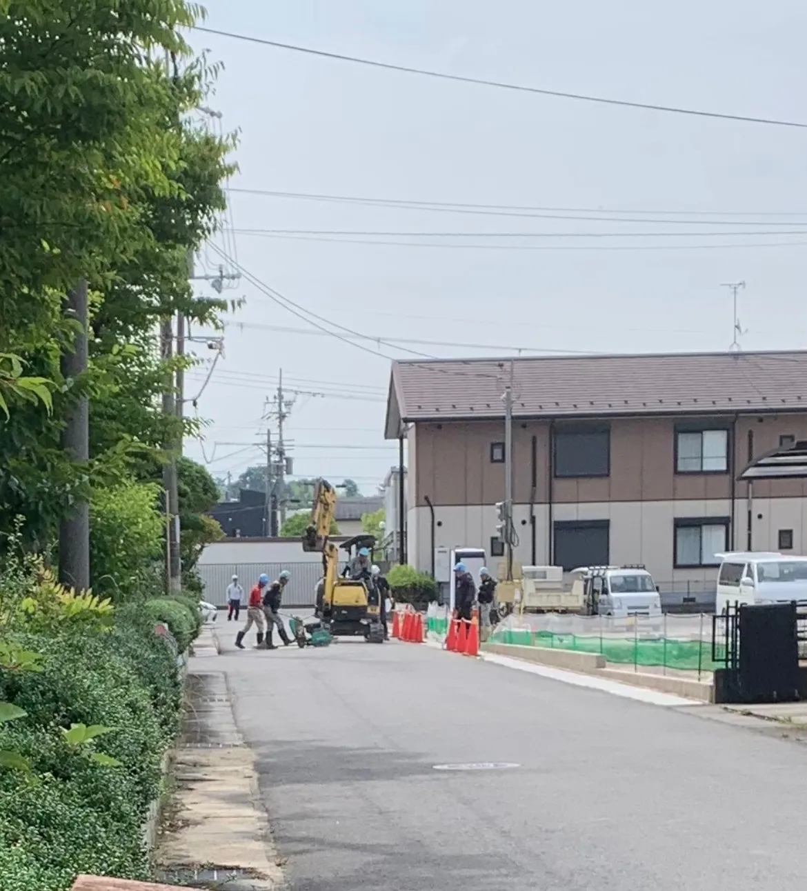 滋賀県栗東市安養寺２丁目にて水道工事に伴う交通誘導を行なってくれる仲間を募集しています